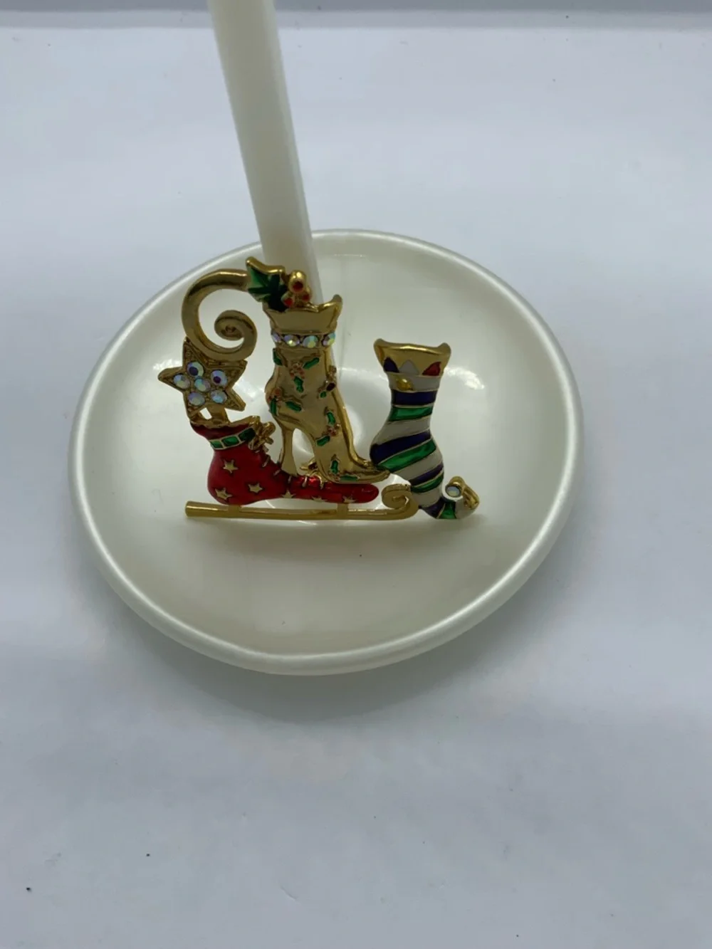 Gold Tone Festive Cat Brooch with Red and Green Enamel